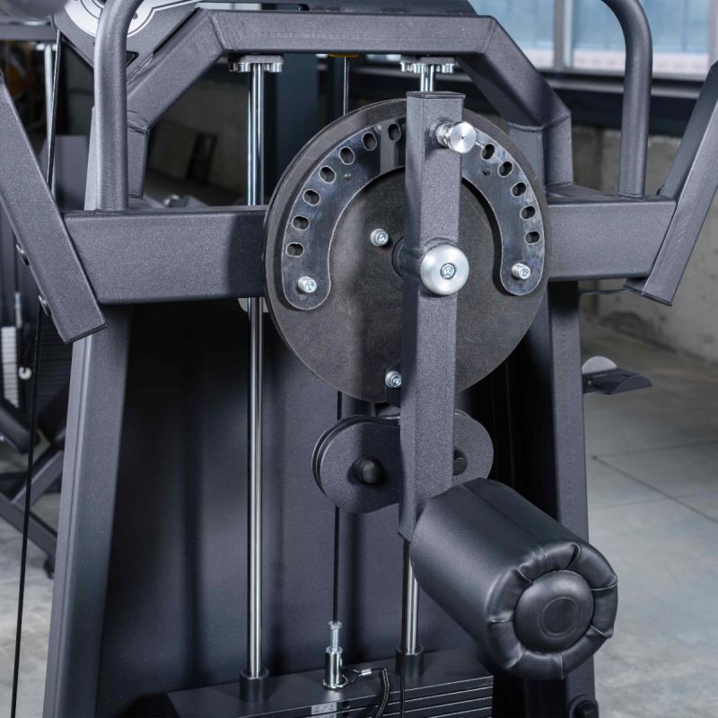 A2011 Отведение – Приведение ног стоя. Махи ногами. Стек 100 кг